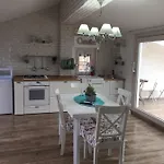 Chic&beauty Bed & Breakfast 3*