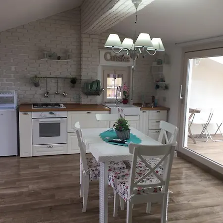 Chic & Beauty Bed & Breakfast 3*